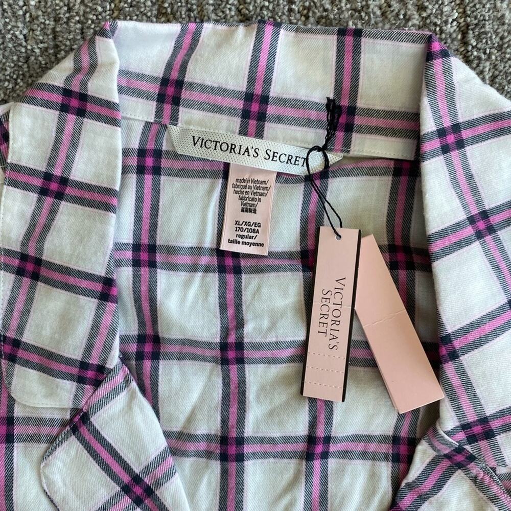 NWT Victoria’s Secret Purple plaid sleep shirt Size XL